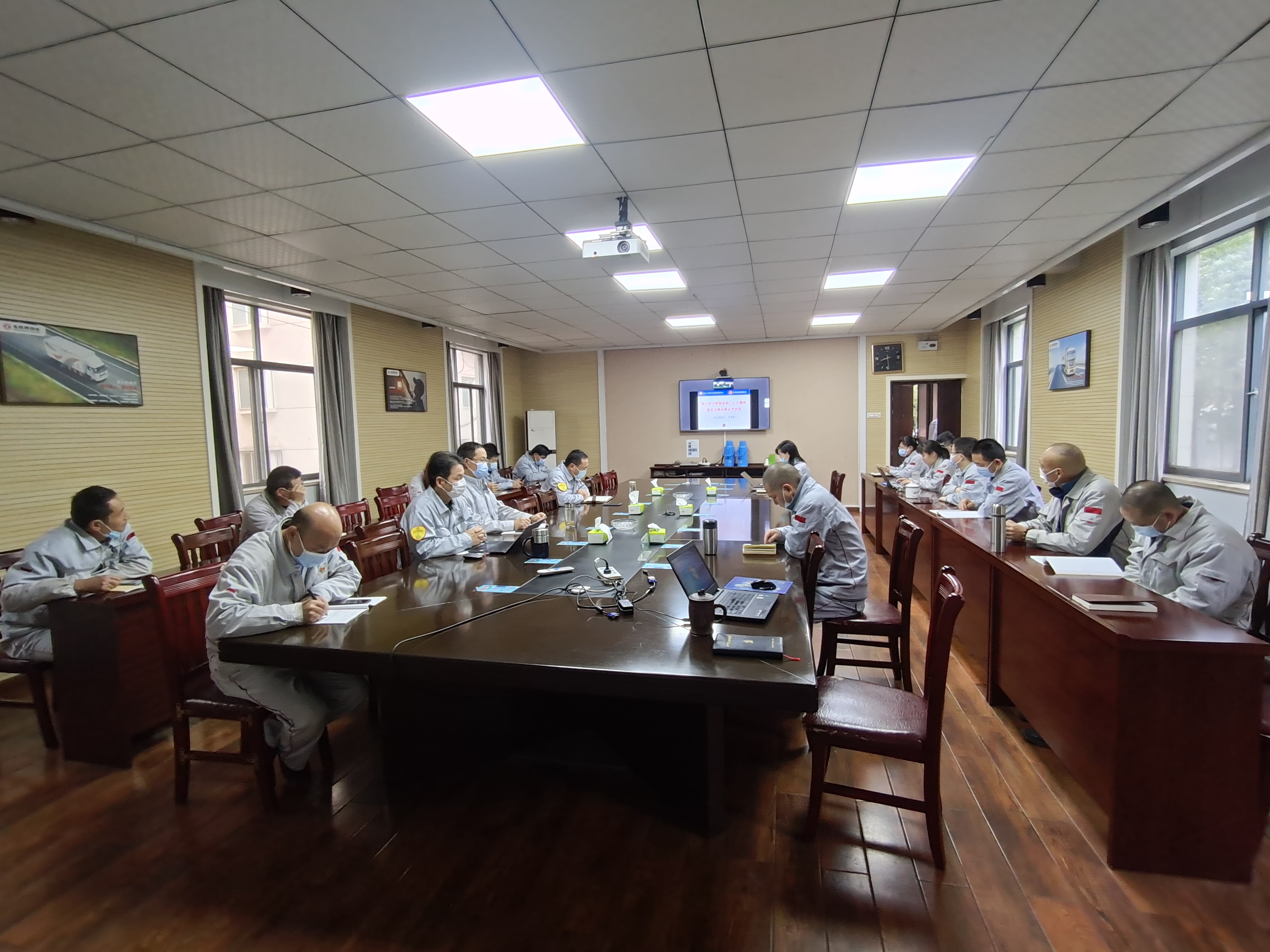 鑄造二廠.jpg 鑄造二廠.jpg