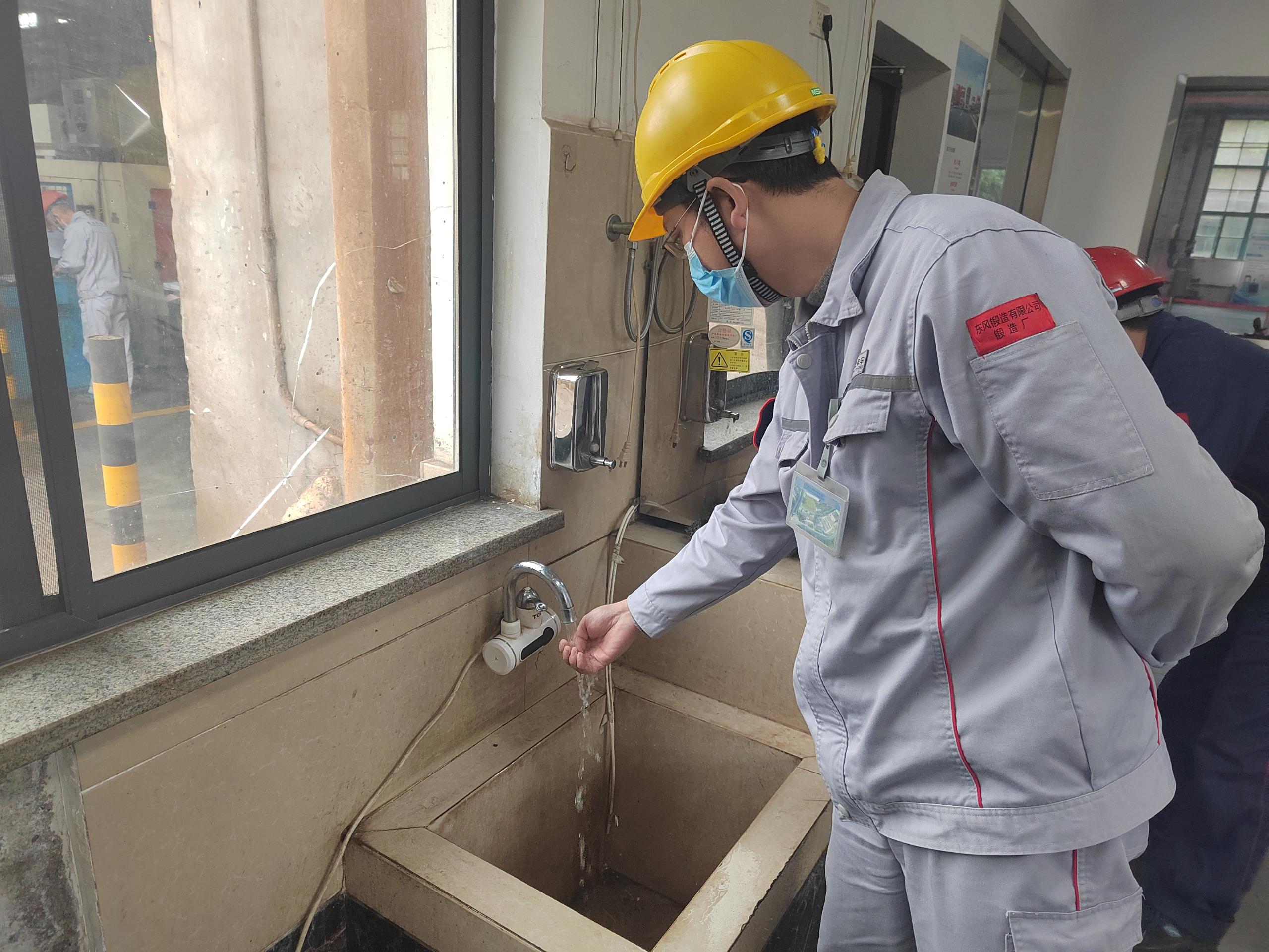 2eb6090e29a09b7400755cda8258f573(1).jpg 2eb6090e29a09b7400755cda8258f573(1).jpg